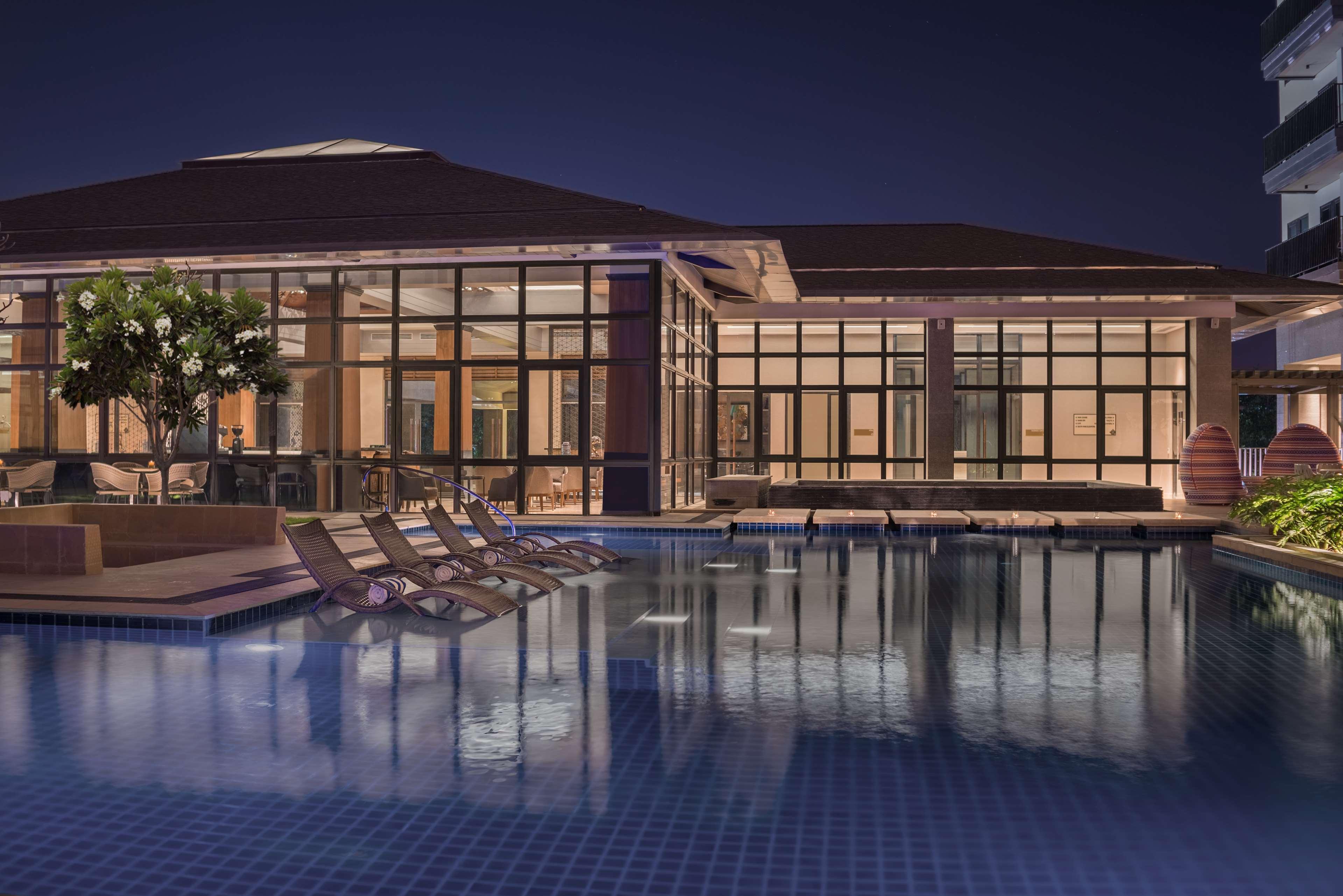 Hotel Dusitd2 Davao Exterior foto